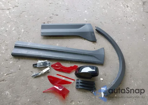 2023 Volvo Xc40 Recharge Pure Electric Twin Ultimate z USA, uszkodzony, nr VIN YV4ED3UM3P2089275